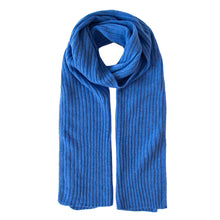 Fionn Scarf - Forget Me Knot