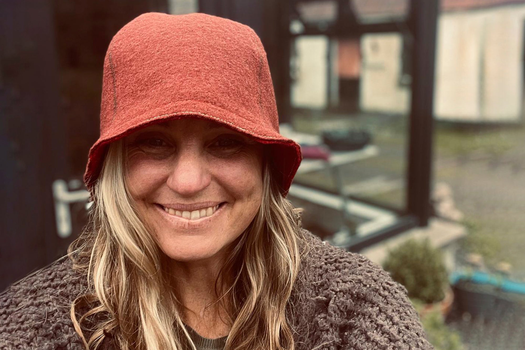 Georgette Marshall - Craic and Crackle